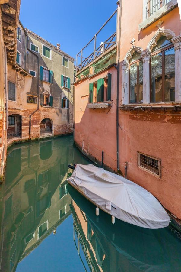 La Locandiera Venice Luaran gambar